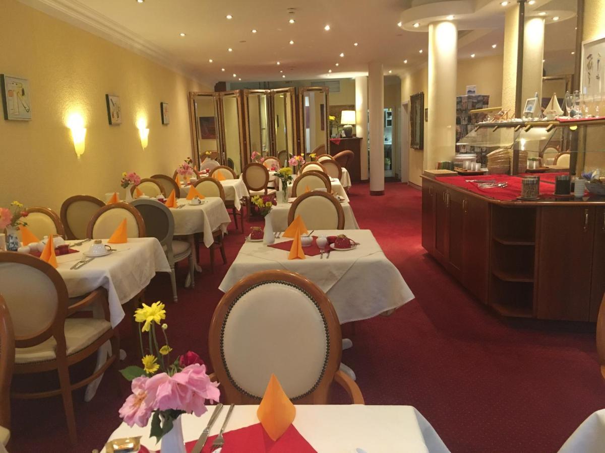 Hotel Garni Wiestor Иберлинген Экстерьер фото