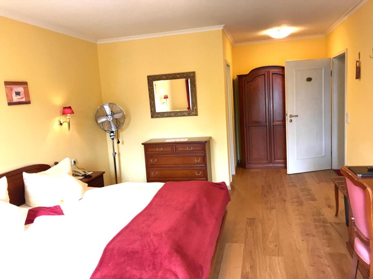 Hotel Garni Wiestor Иберлинген Экстерьер фото
