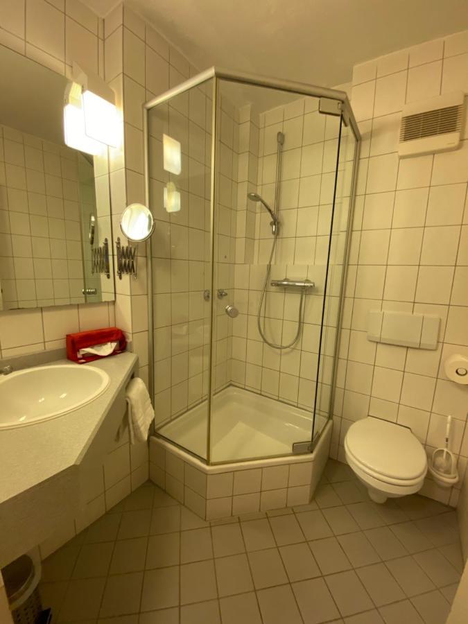 Hotel Garni Wiestor Иберлинген Экстерьер фото