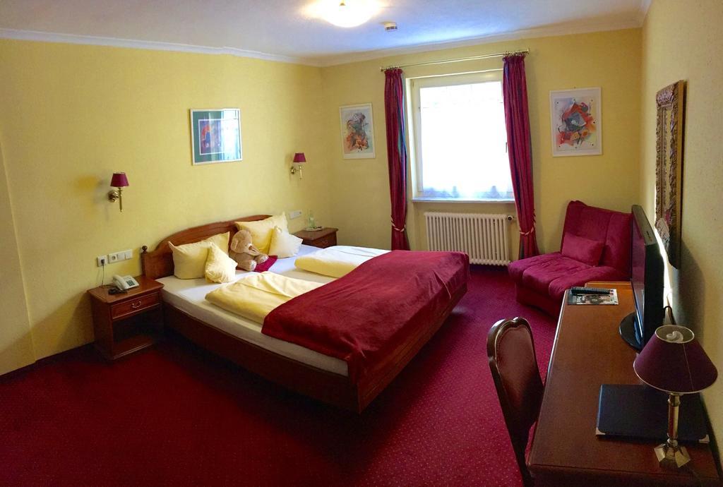 Hotel Garni Wiestor Иберлинген Экстерьер фото