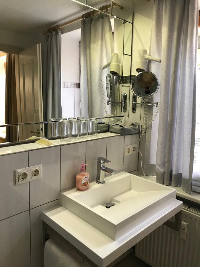Hotel Garni Wiestor Иберлинген Экстерьер фото
